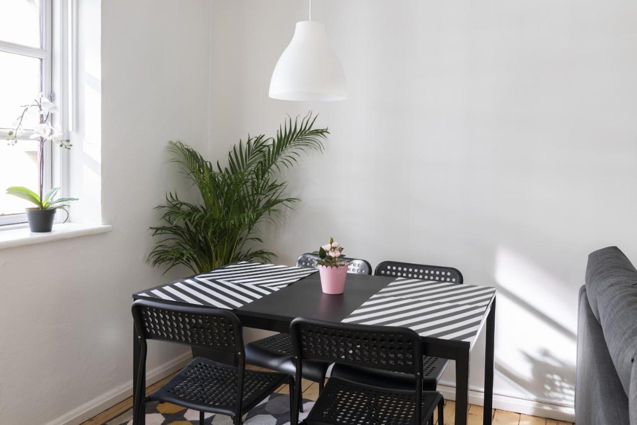 Aday - Apartment Suite 3 Aalborg Center Exterior photo